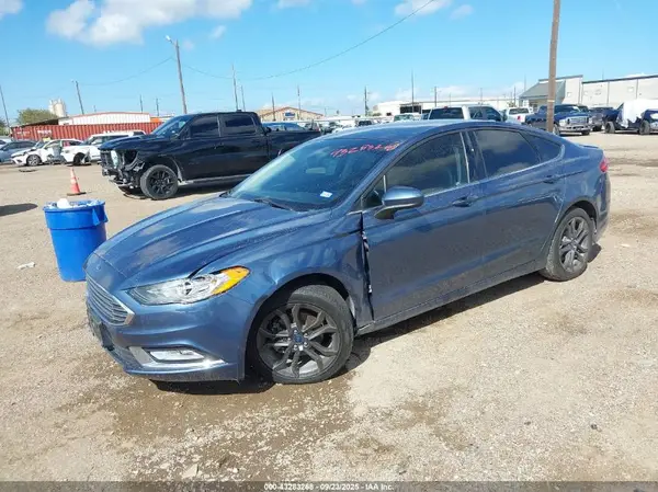 3FA6P0HD5JR256610 2018 FORD FUSION - Image 2