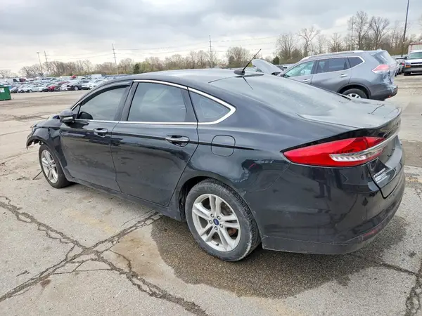 3FA6P0HD5JR259832 2018 FORD FUSION - Image 2