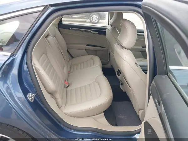 3FA6P0HD5JR262181 2018 FORD FUSION - Image 8