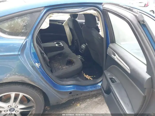 3FA6P0HD5JR266537 2018 FORD FUSION - Image 8