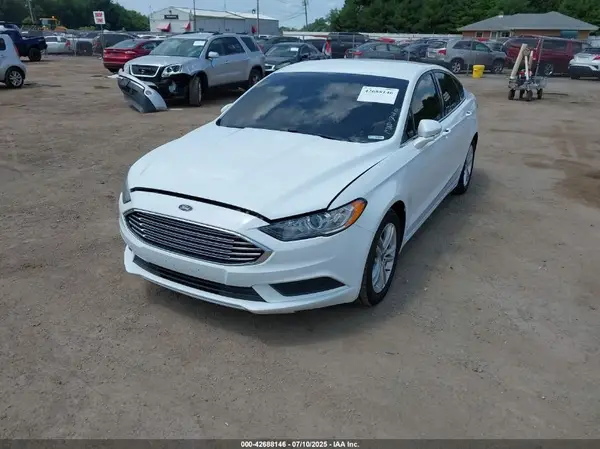 3FA6P0HD5JR271687 2018 FORD FUSION - Image 2