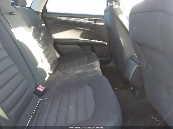 3FA6P0HD5JR272824 2018 FORD FUSION - Image 8