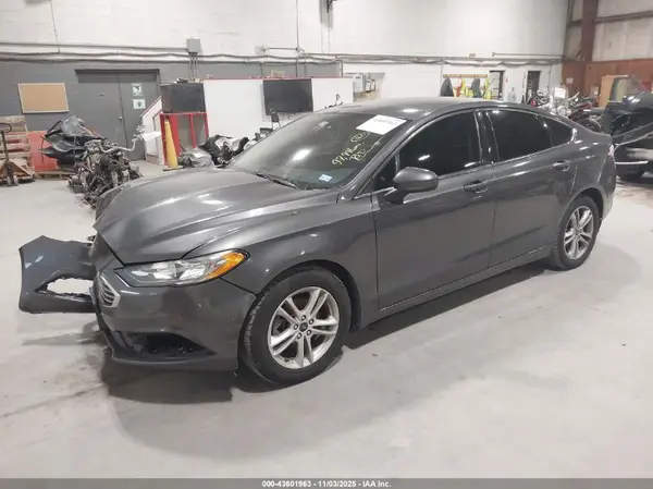 3FA6P0HD5JR281202 2018 FORD FUSION - Image 2