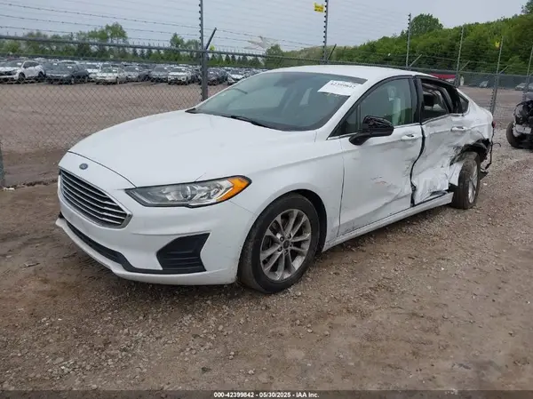 3FA6P0HD5KR107194 2019 FORD FUSION - Image 2