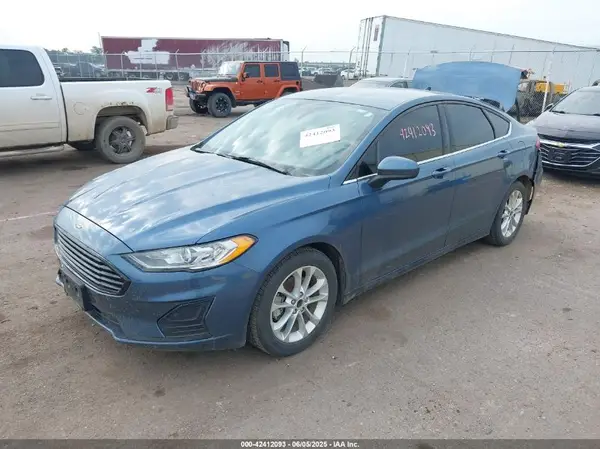 3FA6P0HD5KR108412 2019 FORD FUSION - Image 2