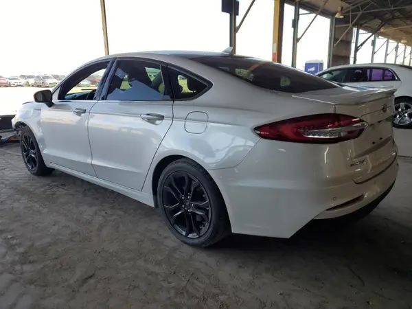 3FA6P0HD5KR108572 2019 FORD FUSION - Image 2