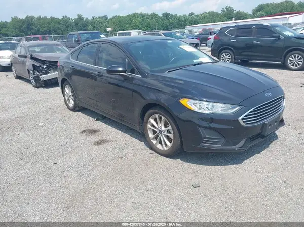 3FA6P0HD5KR113366 2019 FORD FUSION - Image 1