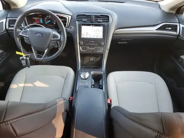 3FA6P0HD5KR127137 2019 FORD FUSION - Image 8