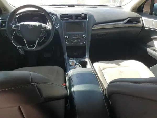3FA6P0HD5KR127946 2019 FORD FUSION - Image 8