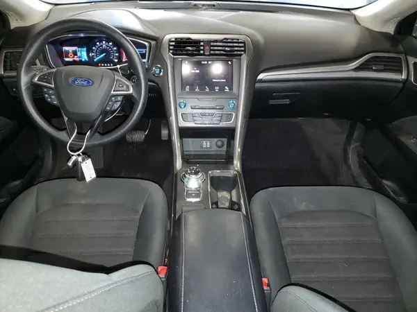3FA6P0HD5KR130829 2019 FORD FUSION - Image 8