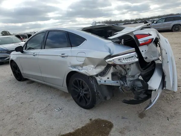 3FA6P0HD5KR132662 2019 FORD FUSION - Image 2