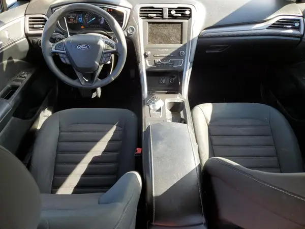 3FA6P0HD5KR133830 2019 FORD FUSION - Image 8