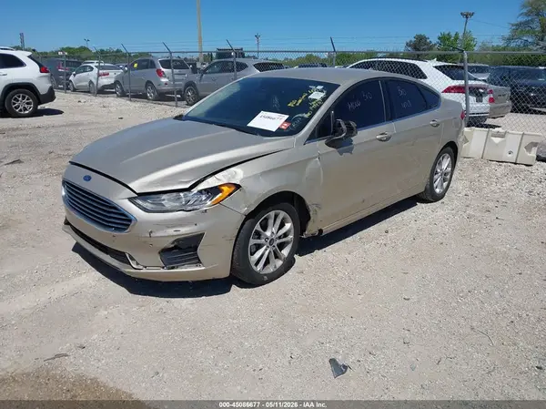 3FA6P0HD5KR142978 2019 FORD FUSION - Image 2