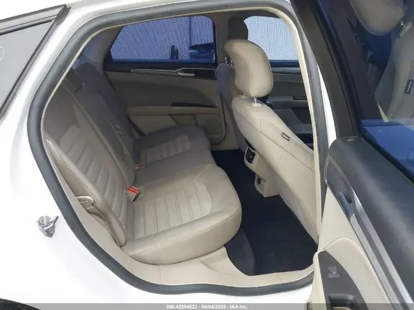 3FA6P0HD5KR143001 2019 FORD FUSION - Image 8