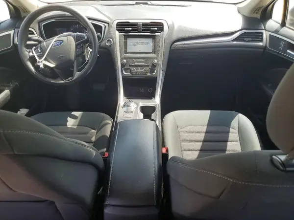 3FA6P0HD5KR148585 2019 FORD FUSION - Image 8