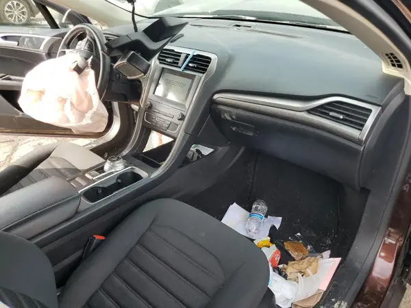 3FA6P0HD5KR168562 2019 FORD FUSION - Image 8