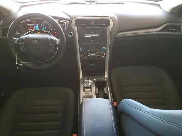 3FA6P0HD5KR176628 2019 FORD FUSION - Image 8