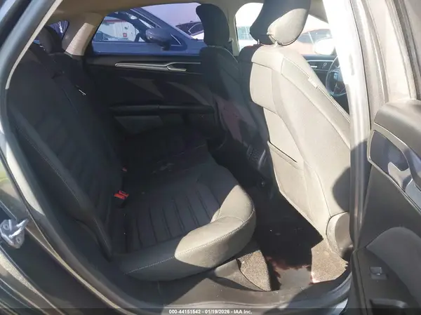 3FA6P0HD5KR177701 2019 FORD FUSION - Image 8