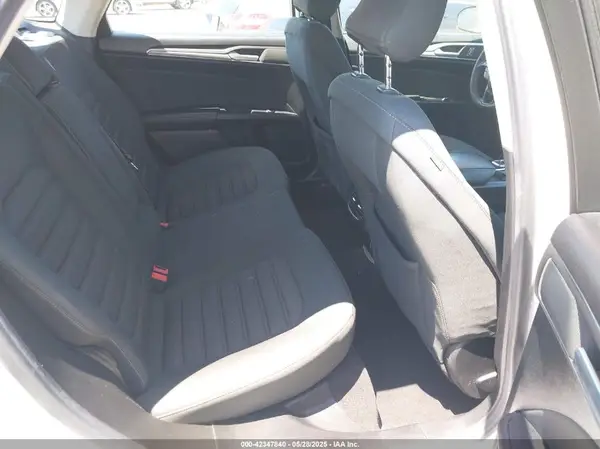 3FA6P0HD5KR179335 2019 FORD FUSION - Image 8