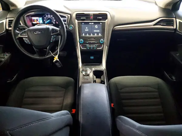 3FA6P0HD5KR186110 2019 FORD FUSION - Image 8