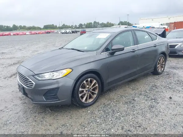 3FA6P0HD5KR193378 2019 FORD FUSION - Image 2
