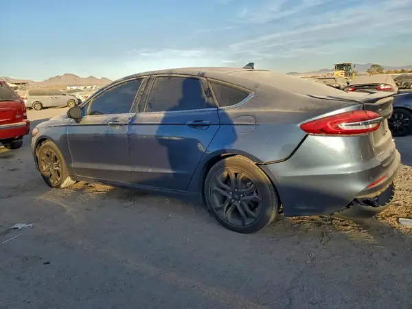 3FA6P0HD5KR201186 2019 FORD FUSION - Image 2