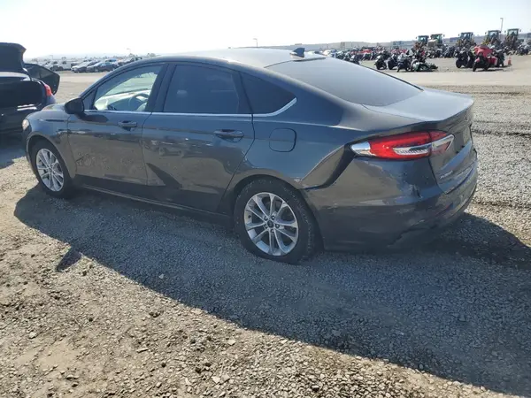 3FA6P0HD5KR201530 2019 FORD FUSION - Image 2