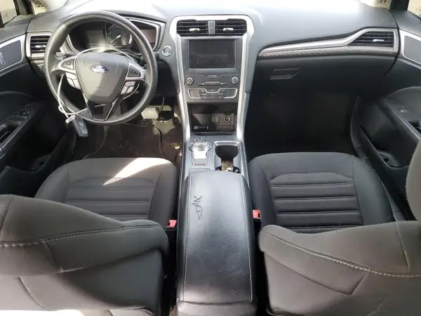 3FA6P0HD5KR203486 2019 FORD FUSION - Image 8