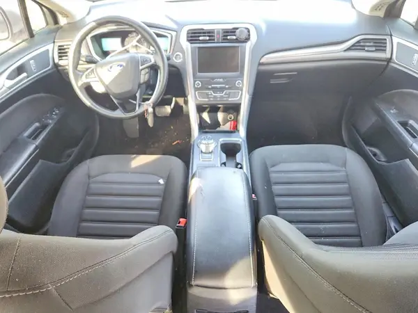 3FA6P0HD5KR218666 2019 FORD FUSION - Image 8