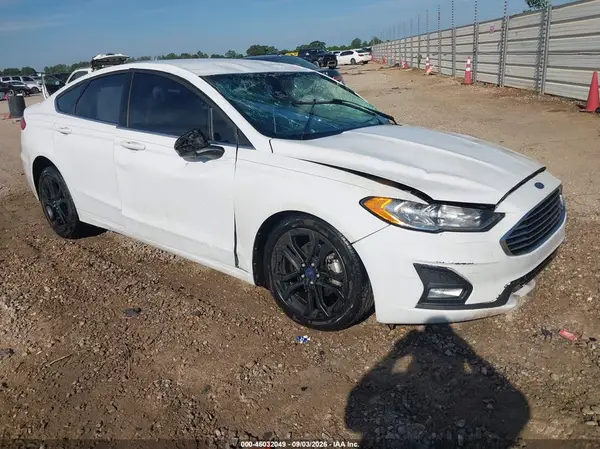 3FA6P0HD5KR228923 2019 FORD FUSION - Image 1