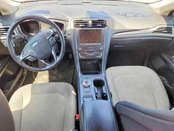 3FA6P0HD5KR232700 2019 FORD FUSION - Image 8