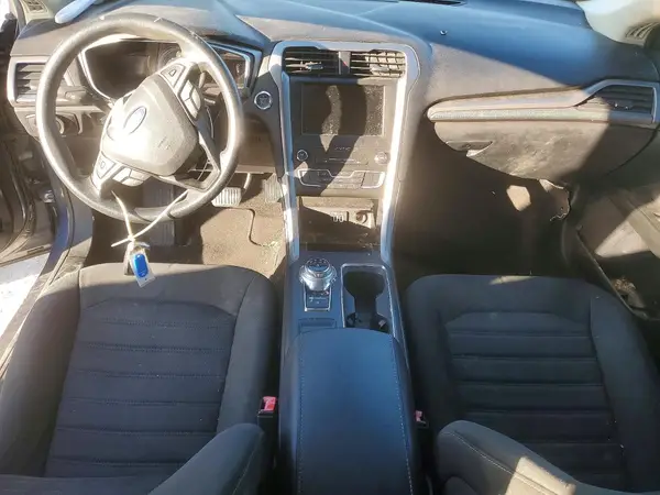 3FA6P0HD5KR250615 2019 FORD FUSION - Image 8