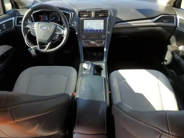 3FA6P0HD5KR275210 2019 FORD FUSION - Image 8