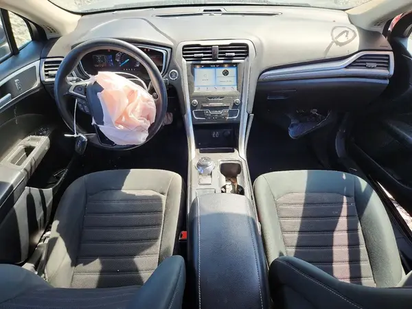 3FA6P0HD5KR275935 2019 FORD FUSION - Image 8
