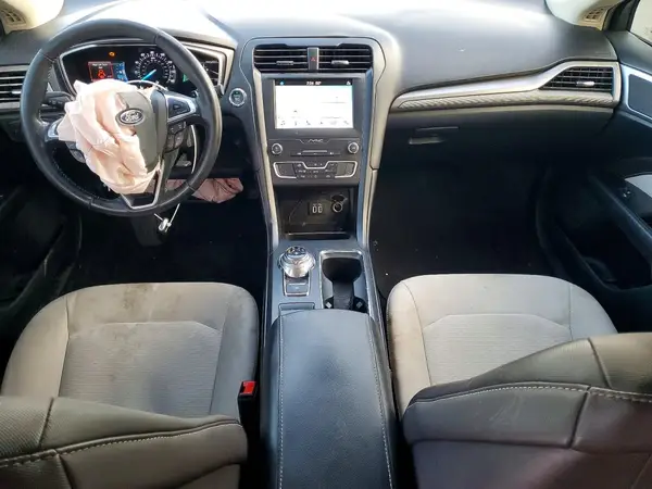 3FA6P0HD5KR282559 2019 FORD FUSION - Image 8