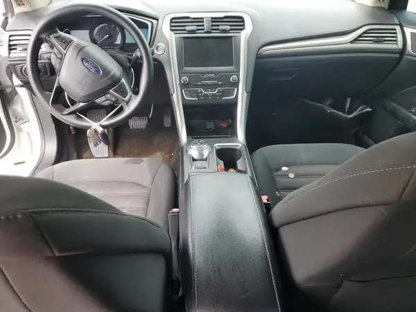 3FA6P0HD5KR283419 2019 FORD FUSION - Image 8