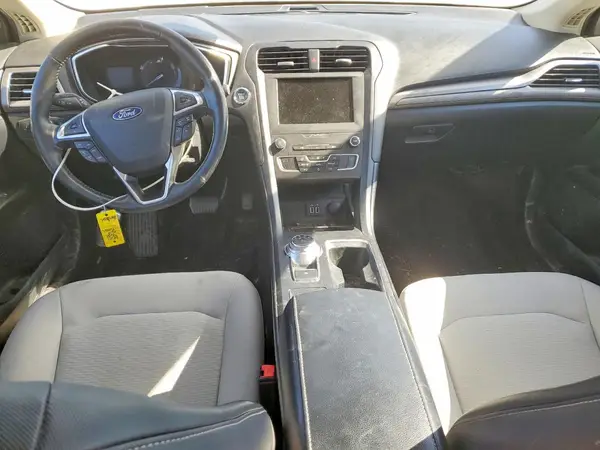3FA6P0HD5LR102773 2020 FORD FUSION - Image 8