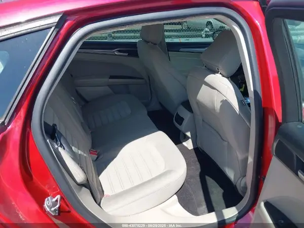 3FA6P0HD5LR102949 2020 FORD FUSION - Image 8