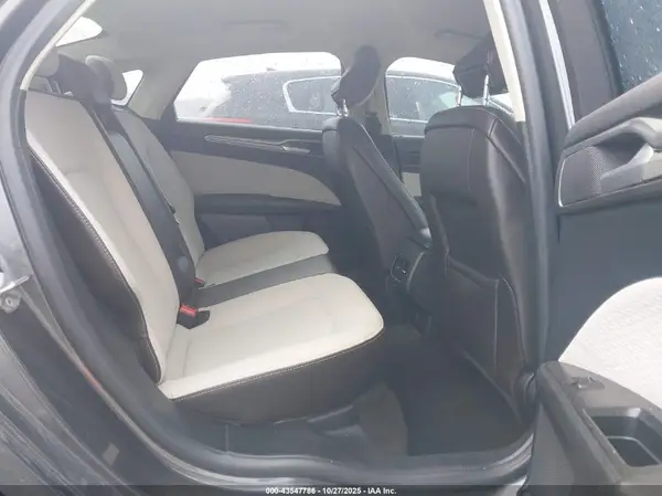 3FA6P0HD5LR108749 2020 FORD FUSION - Image 8