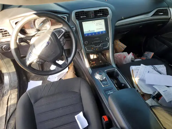 3FA6P0HD5LR110517 2020 FORD FUSION - Image 8