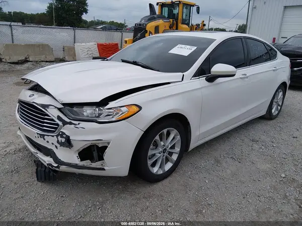 3FA6P0HD5LR110565 2020 FORD FUSION - Image 2
