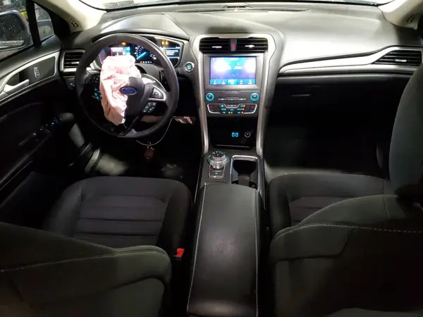 3FA6P0HD5LR118519 2020 FORD FUSION - Image 8