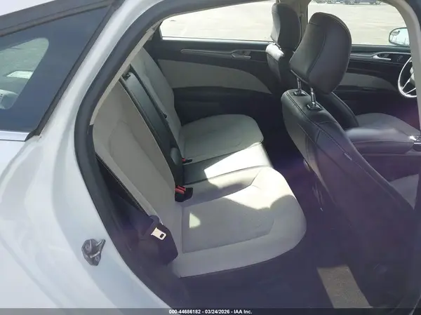 3FA6P0HD5LR121985 2020 FORD FUSION - Image 8