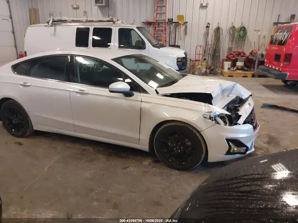 3FA6P0HD5LR122828 2020 FORD FUSION - Image 1