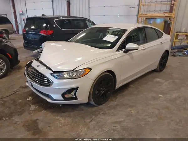 3FA6P0HD5LR122828 2020 FORD FUSION - Image 2