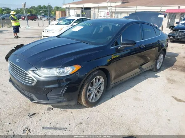 3FA6P0HD5LR123087 2020 FORD FUSION - Image 2
