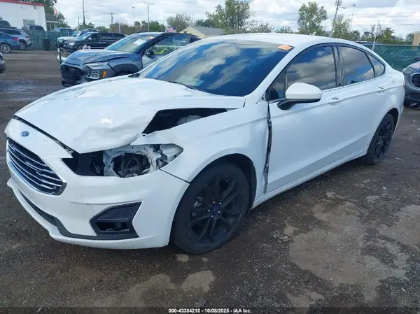 3FA6P0HD5LR140620 2020 FORD FUSION - Image 2