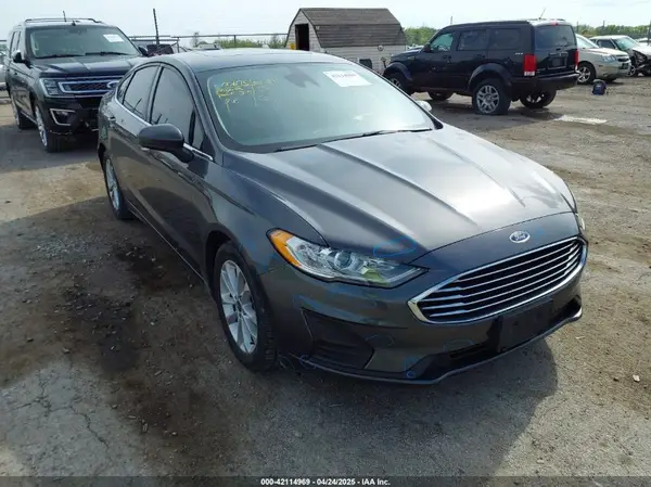 3FA6P0HD5LR144568 2020 FORD FUSION - Image 1
