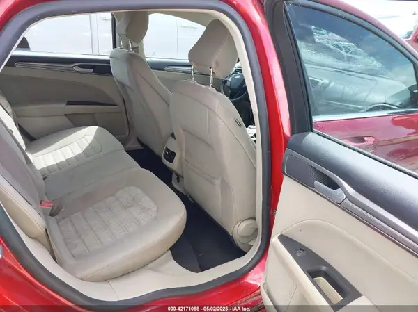 3FA6P0HD5LR147857 2020 FORD FUSION - Image 8