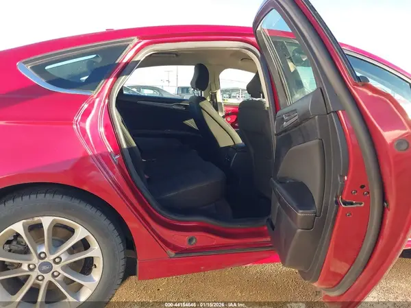 3FA6P0HD5LR149611 2020 FORD FUSION - Image 8